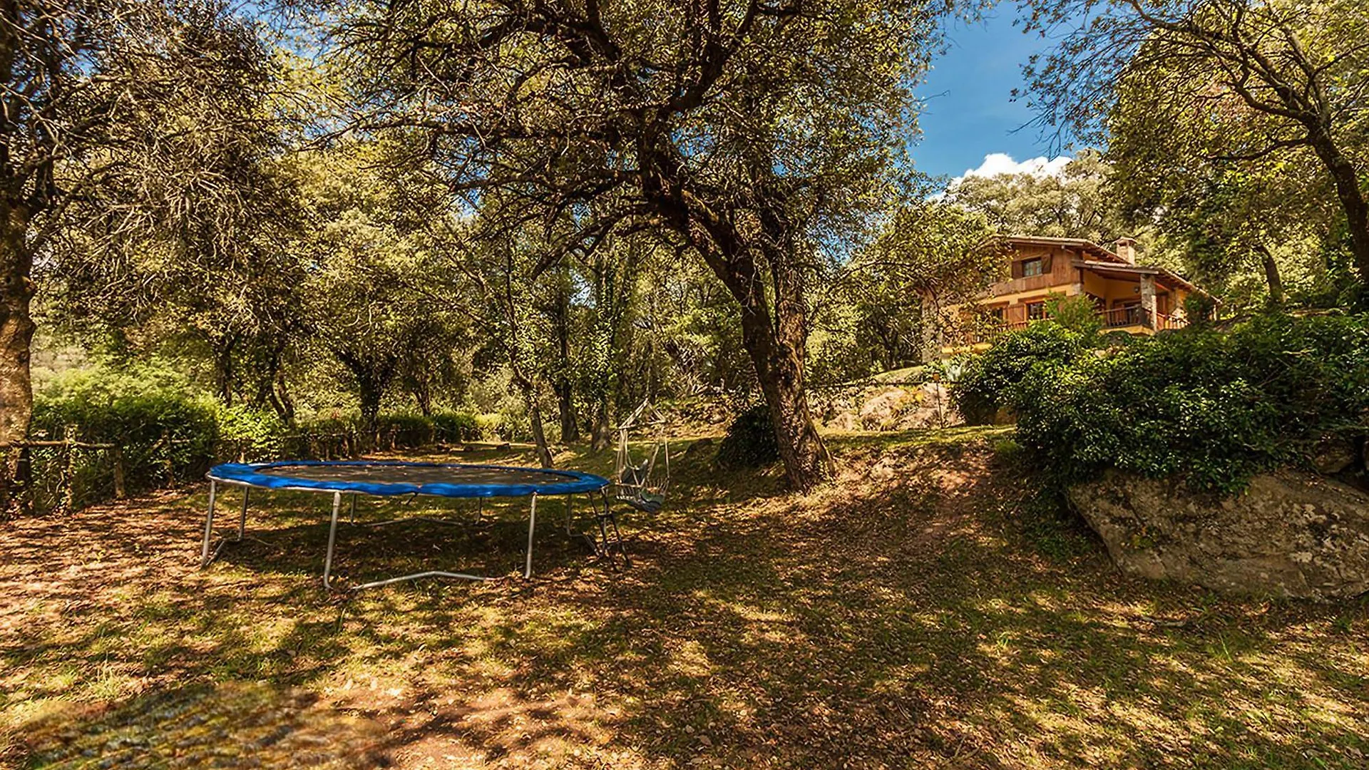La Roca De Capsec Villa La Vall de Bianya 0*,